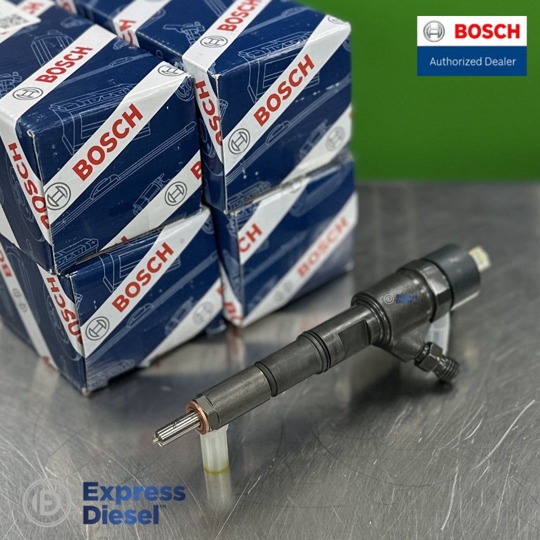 Bosch 0445110558 CRI2-16 injector set of 4 for Deutz KHD TCD 3.6L L4 showing nozzle tip with four Bosch OEM boxes