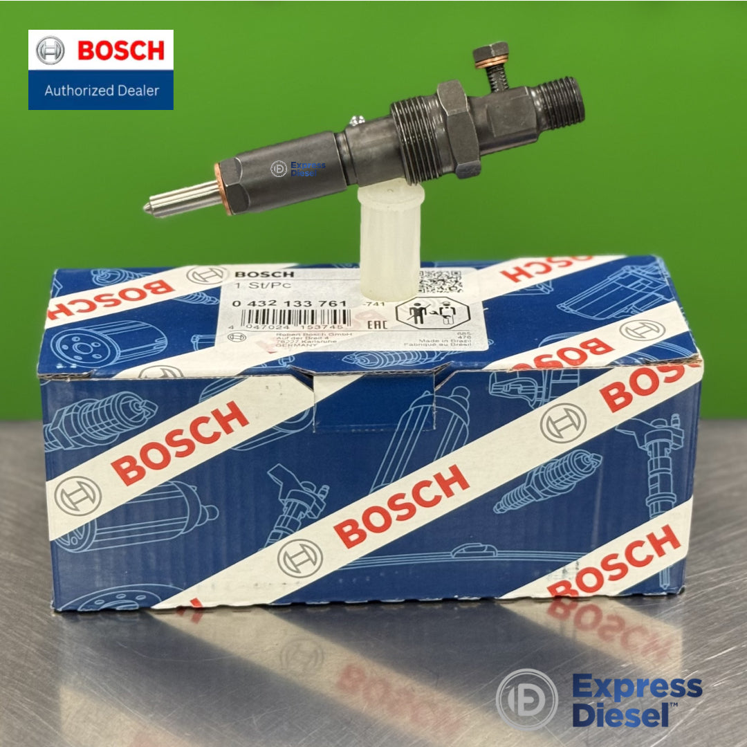 Bosch 0432133761 fuel injector with OEM box label, cross references 2856255 and 504254390 for Case New Holland