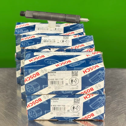 Six boxed Bosch 0432191730 injectors front view - complete engine set for Volvo FL10 F10 NL10