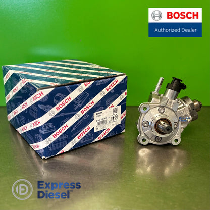 Front shaft view of genuine Bosch 0445020525 CP4 diesel fuel injection pump for Deutz KHD TCD agricultural and industrial engines