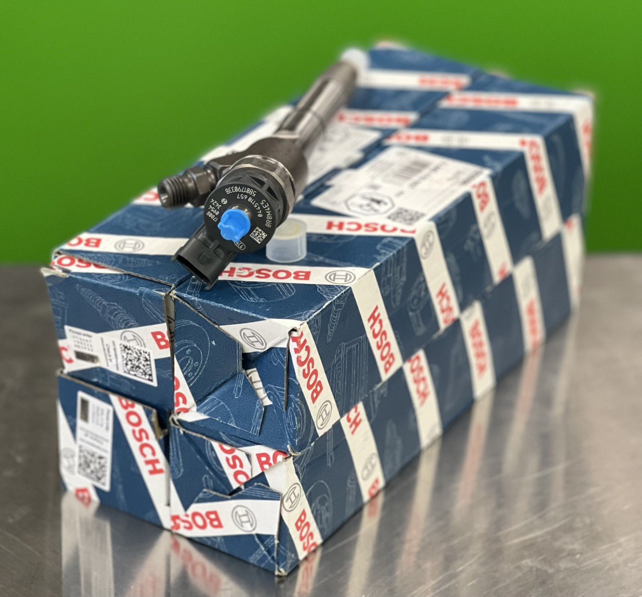 Fuel Injector Bosch New Set of 4 for John Deere Case IH New Holland Iveco Komatsu 5801790338