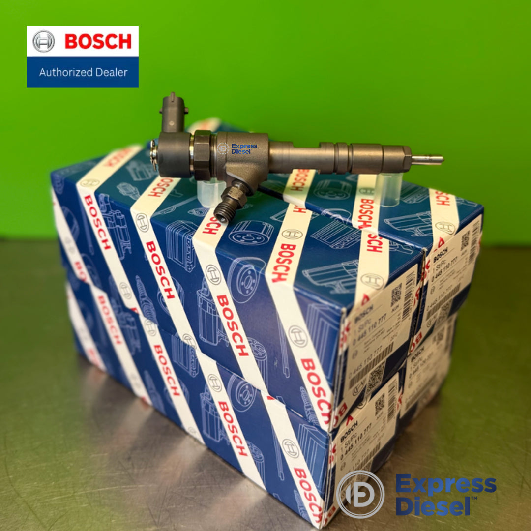 Bosch 0445110777 injector set of 4 for Kubota - four injectors with genuine Bosch boxes