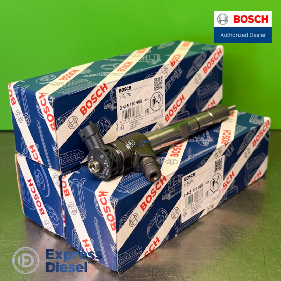 Bosch 0445110968 injector set of 3 for Doosan G2 D18 - angled view
