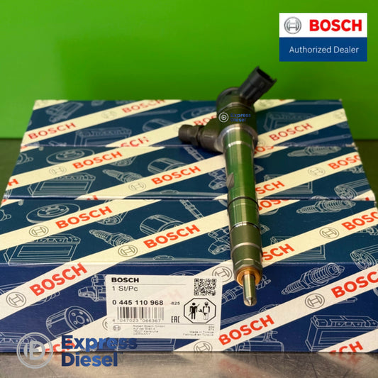 Bosch 0445110968 injector set of 3 for Doosan G2 D18 - three injectors on Bosch boxes