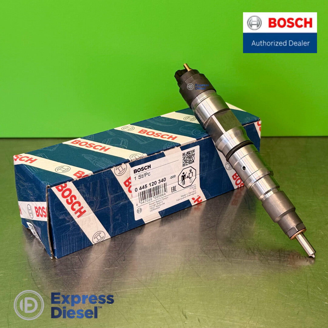 Bosch 0445120340 CRIN2-16 common rail injector for Fendt and Massey Ferguson, shown with its original Bosch box