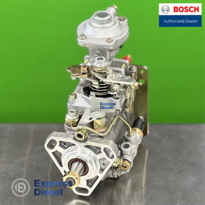 Bosch 0460424055 VE diesel injection pump for Cummins 4BT 3.9L - drive shaft and governor view