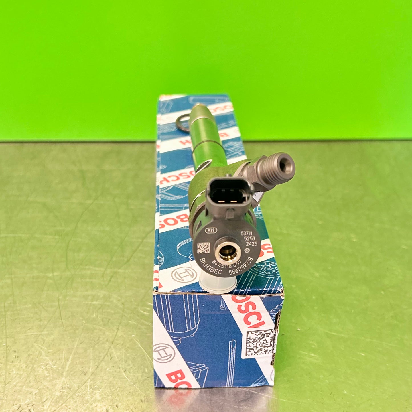 Fuel Injector Bosch New for John Deere Case IH New Holland Iveco Komatsu 5801790338