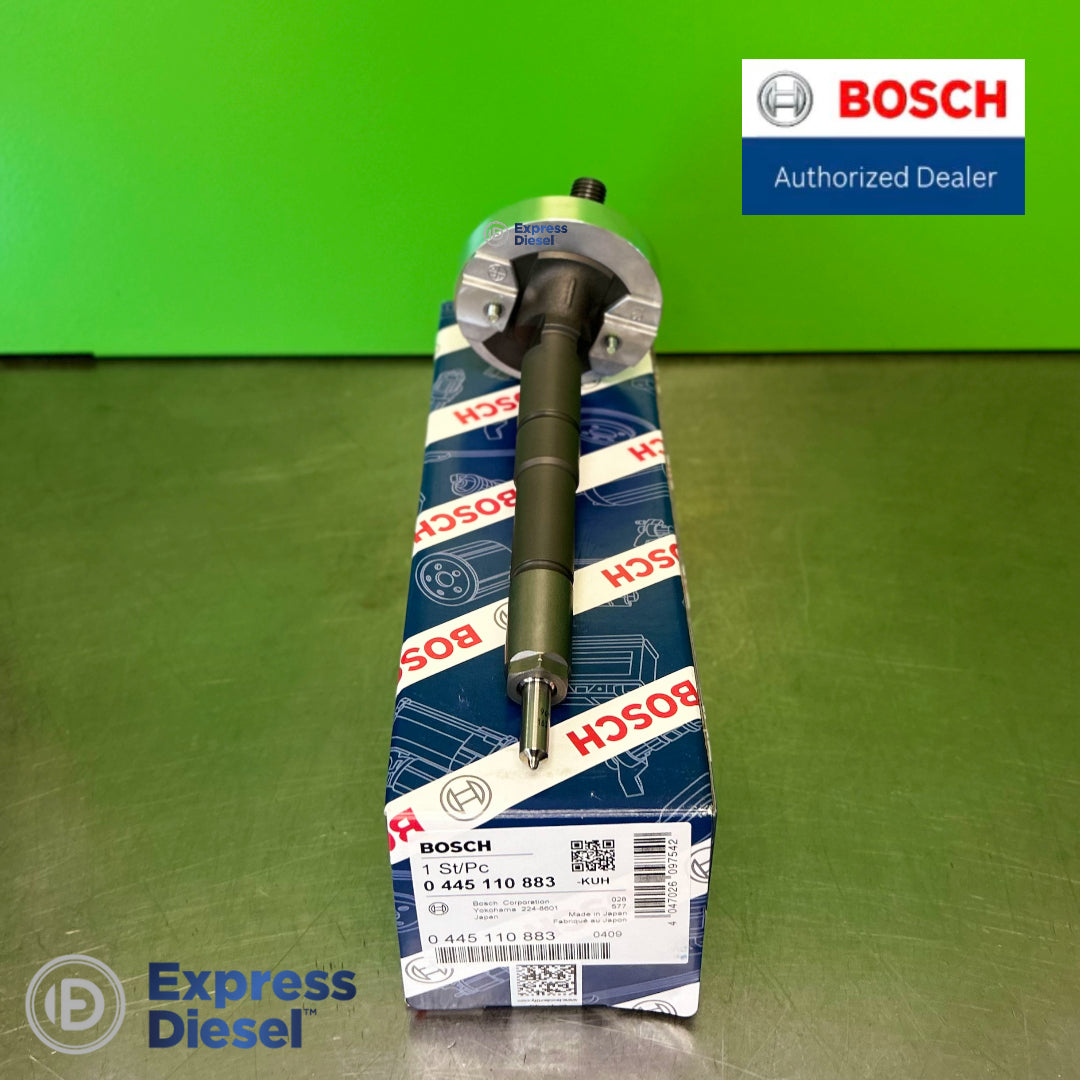Bosch 0445110883 injector - nozzle tip close-up